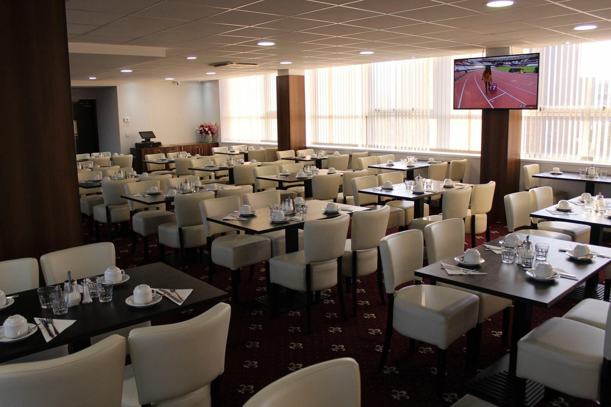 Ox Manchester Hotel 3*